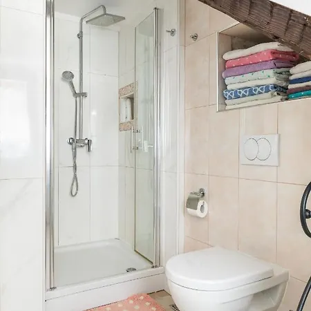 Petrova Attic * Split