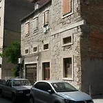 Lägenhet Petrova Attic
