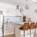 Lägenhet Petrova Attic *
