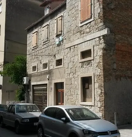 Lägenhet Petrova Attic