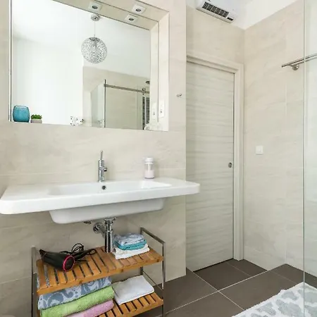 Petrova Attic Apartment