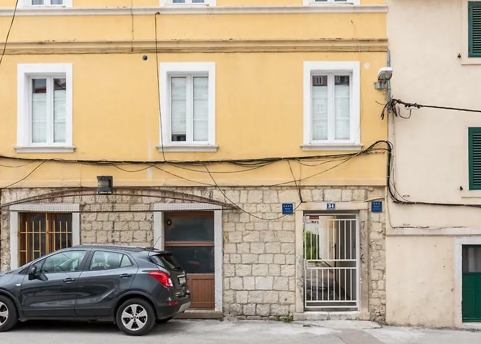 Appartement Petrova Attic Split